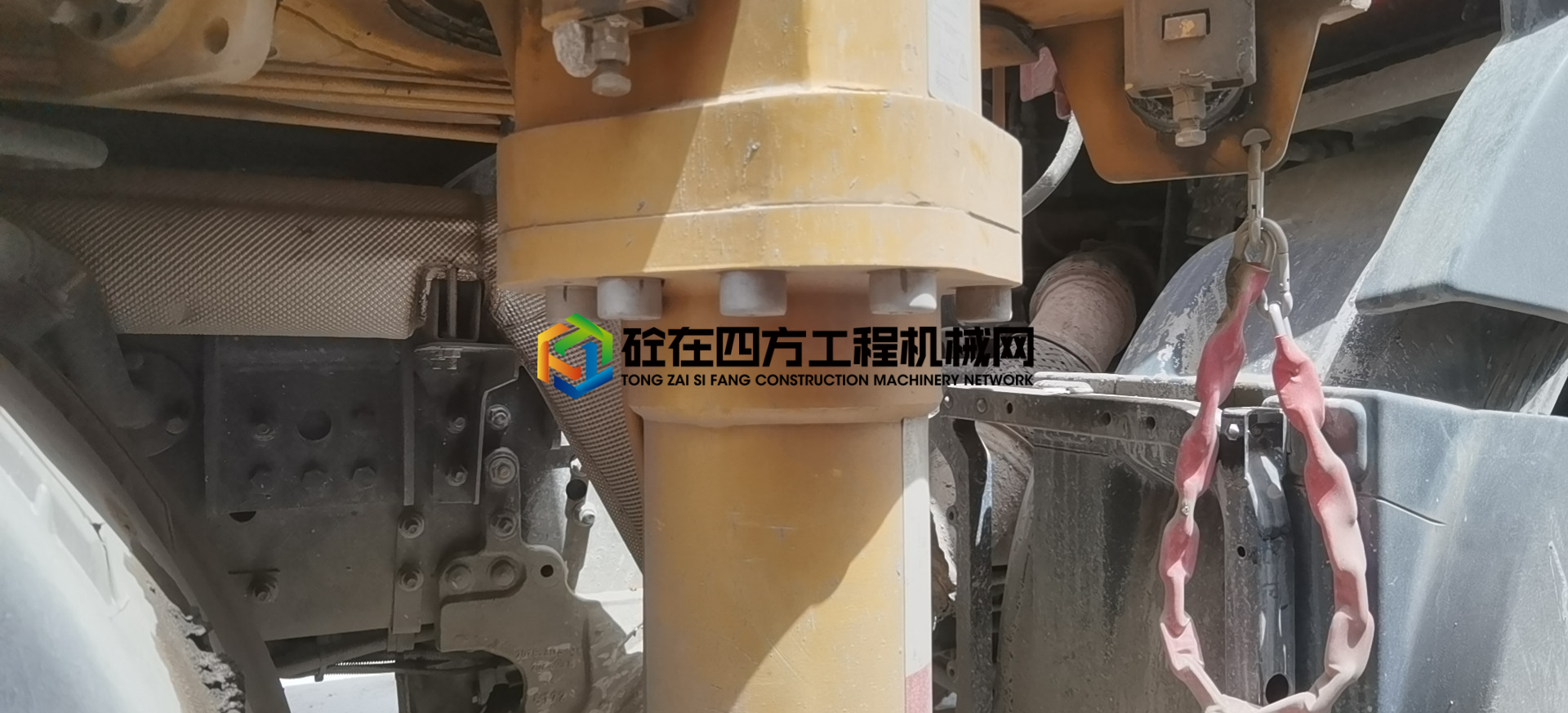 https://images.tongzsf.com/tong/truck_machine/20210513/1609cc9ca96702.jpg
