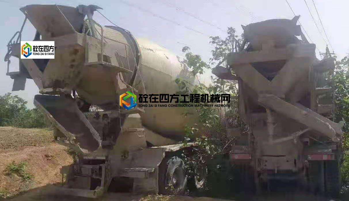 https://images.tongzsf.com/tong/truck_machine/20210513/1609cdb12dbd4e.jpg