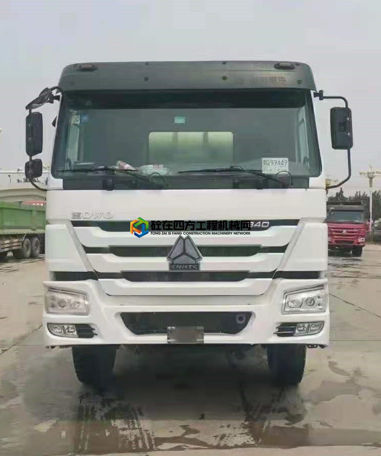 https://images.tongzsf.com/tong/truck_machine/20210513/1609cf2a4ceaeb.jpg
