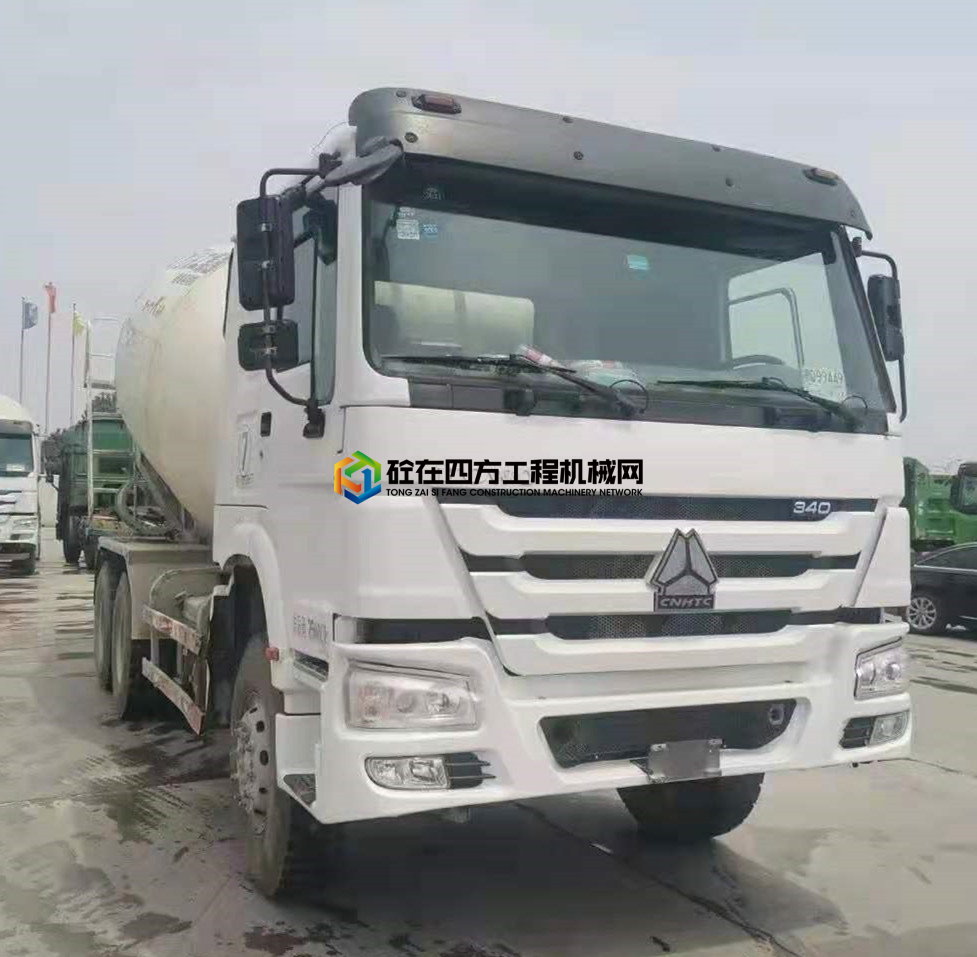 https://images.tongzsf.com/tong/truck_machine/20210513/1609cf2a9d1979.jpg