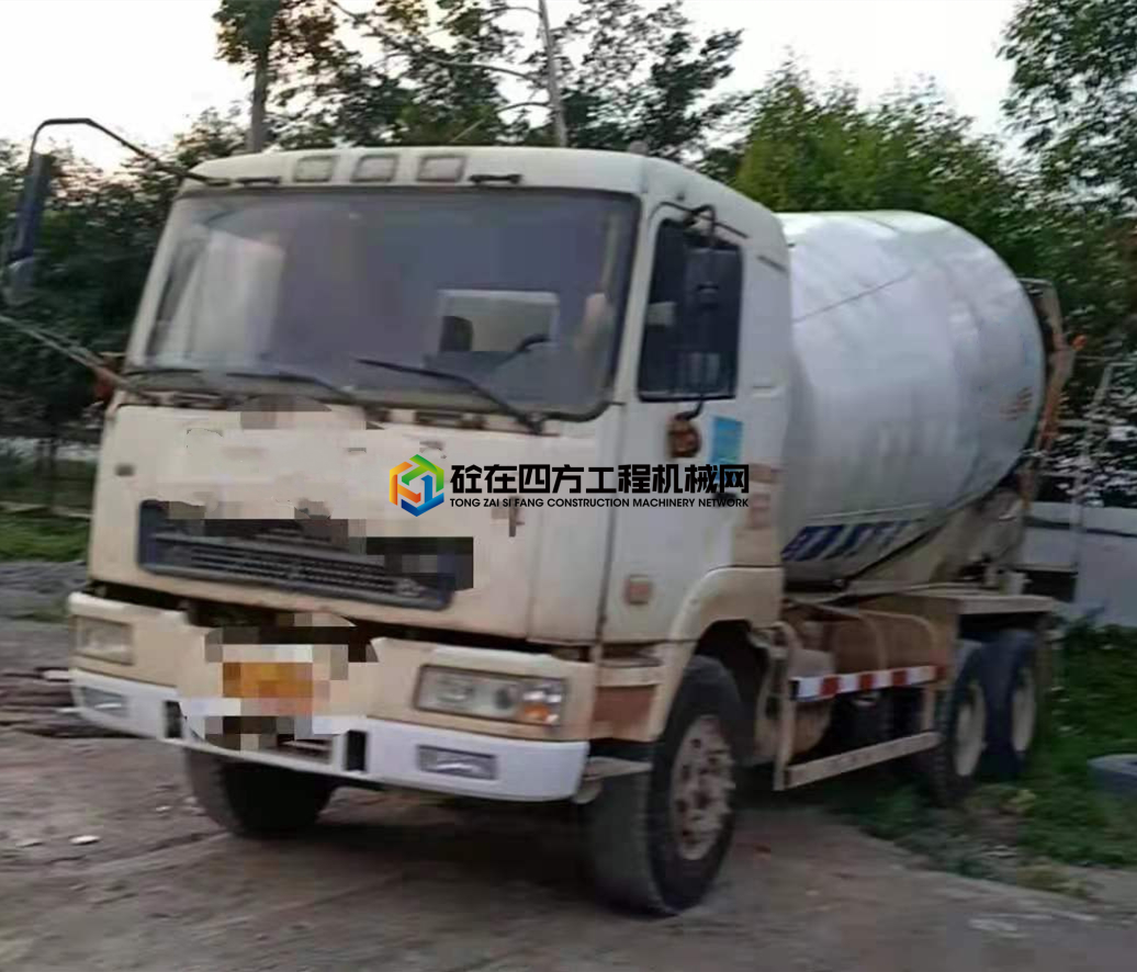 https://images.tongzsf.com/tong/truck_machine/20210514/1609dd5241f526.jpg