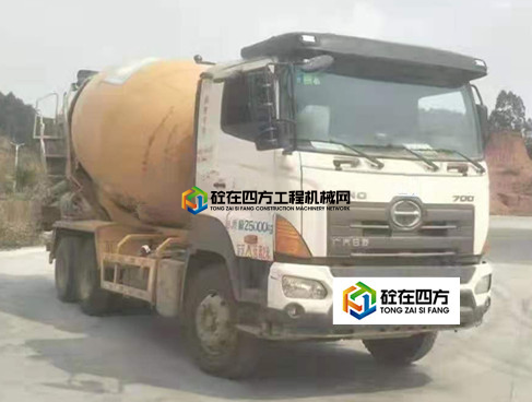 https://images.tongzsf.com/tong/truck_machine/20210514/1609dd89bb670c.jpg