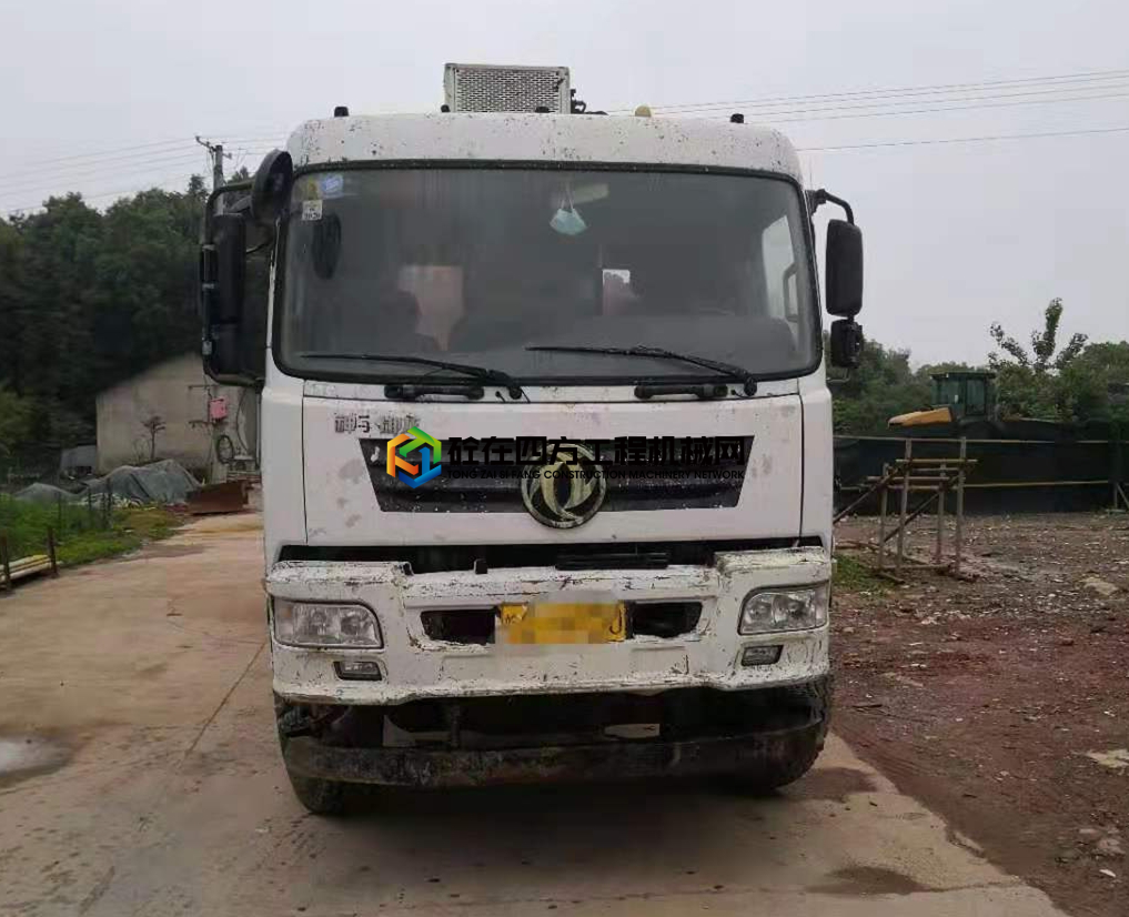 https://images.tongzsf.com/tong/truck_machine/20210514/1609def2c7c42c.jpg