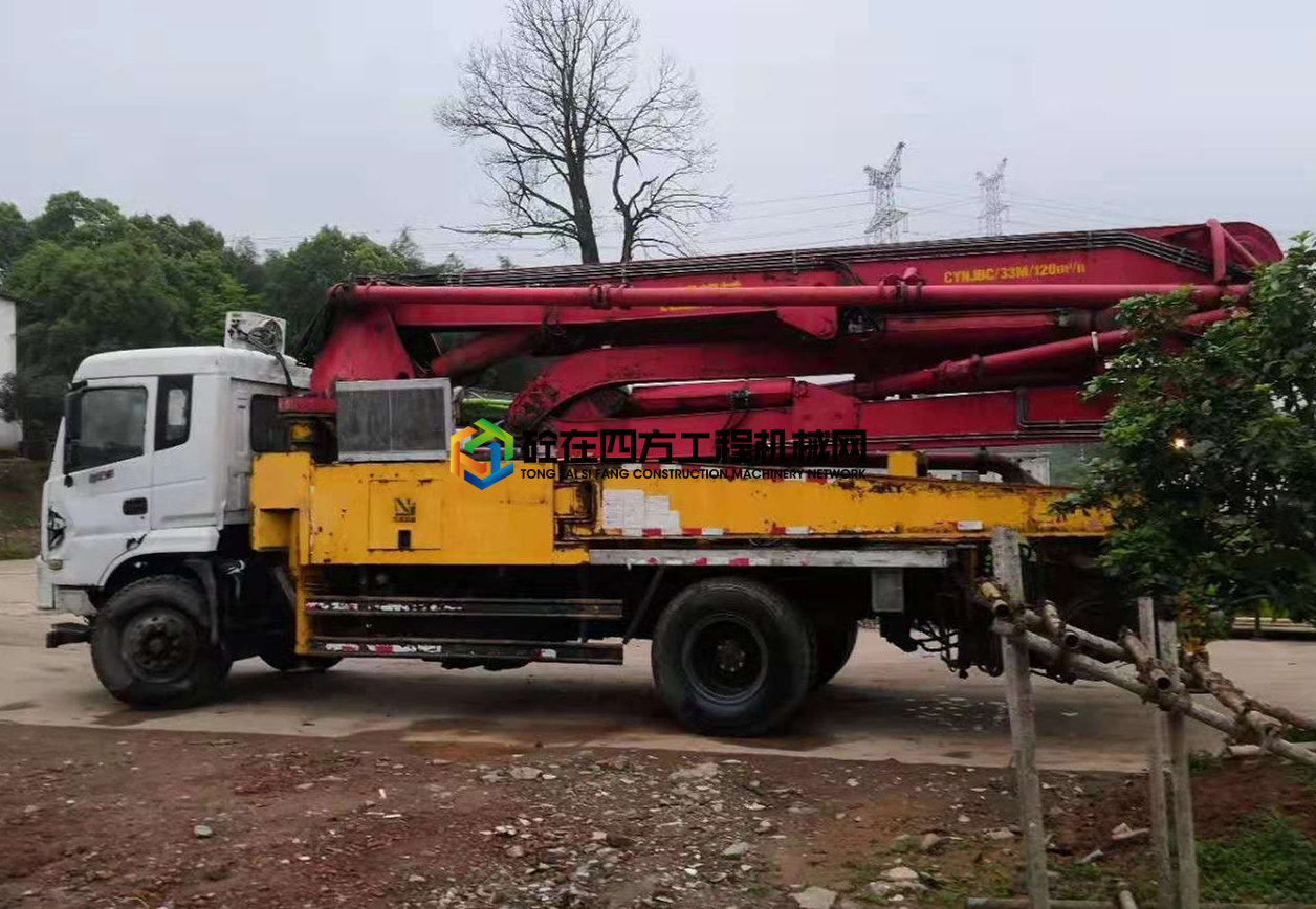 https://images.tongzsf.com/tong/truck_machine/20210514/1609def2da8e09.jpg
