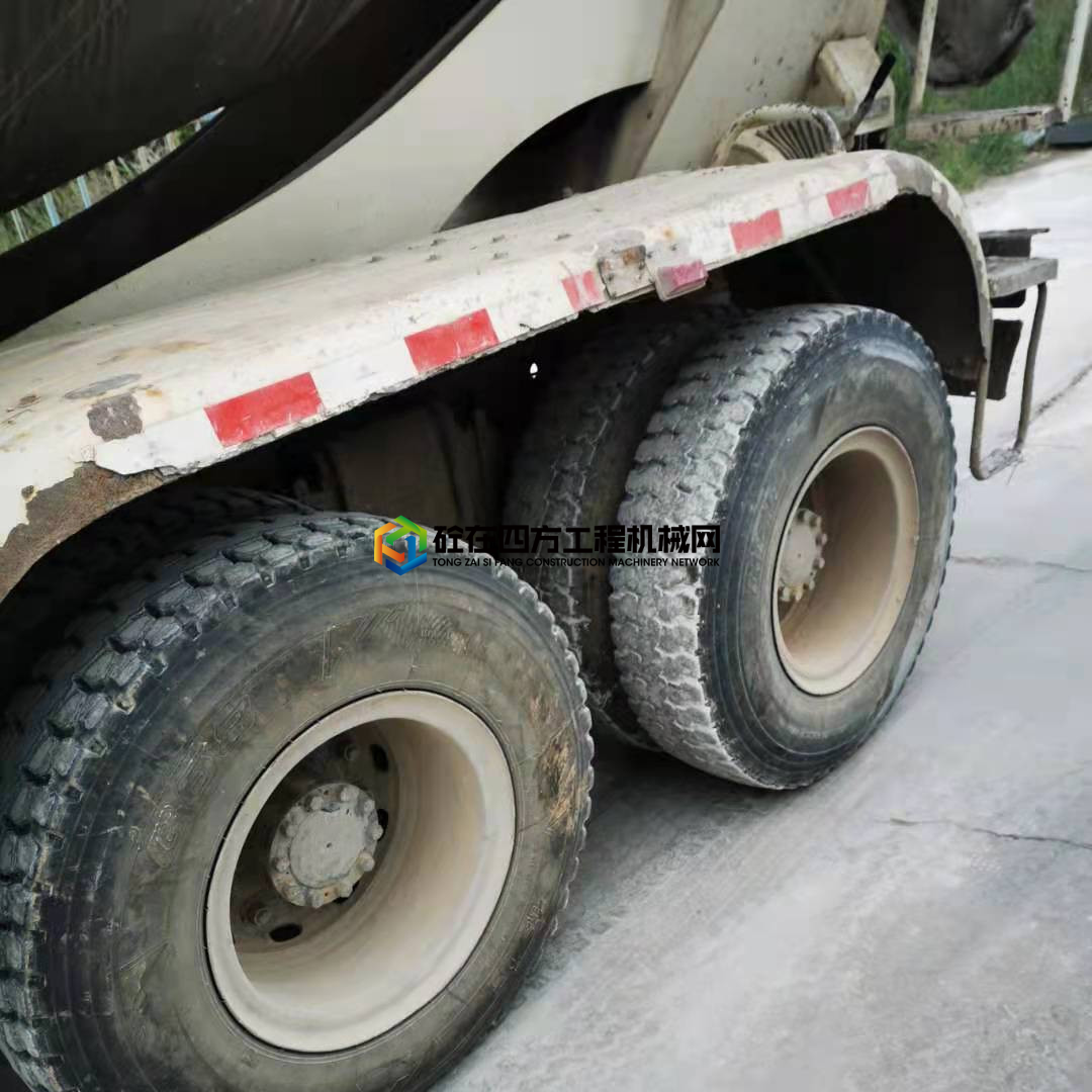 https://images.tongzsf.com/tong/truck_machine/20210514/1609e174388c1d.jpg