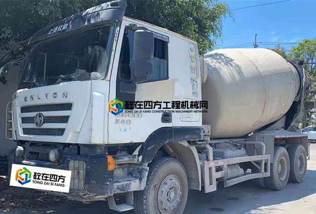 https://images.tongzsf.com/tong/truck_machine/20210514/1609e1bbc9b3fd.jpg