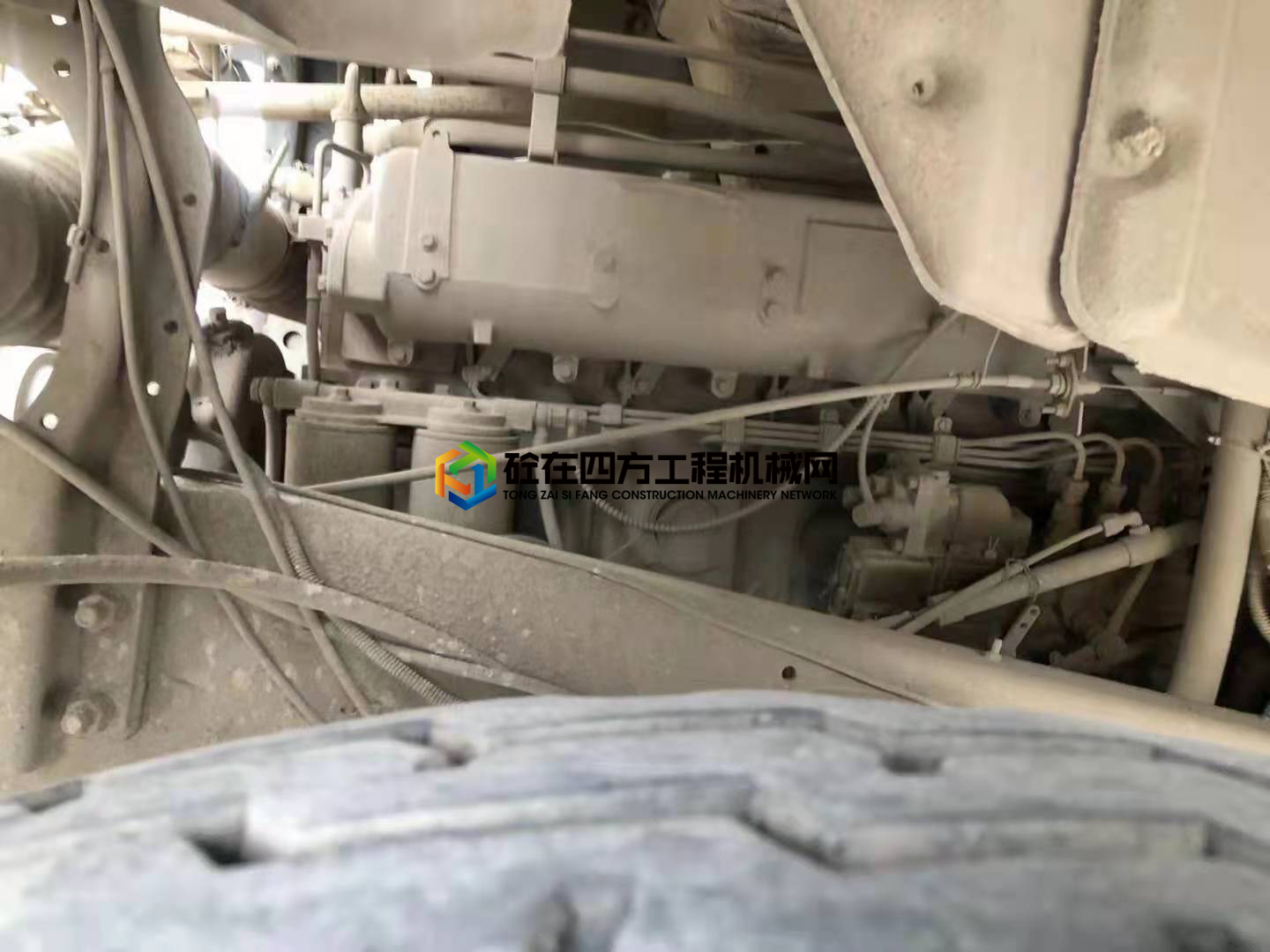 https://images.tongzsf.com/tong/truck_machine/20210514/1609e1cd4d1a30.jpg