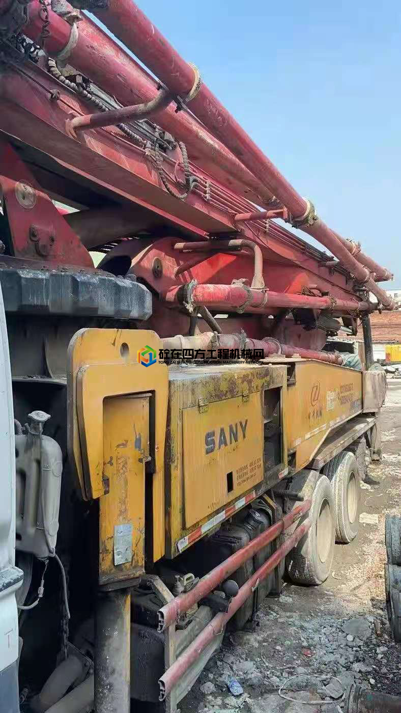 https://images.tongzsf.com/tong/truck_machine/20210514/1609e1e5d4b4f6.jpg