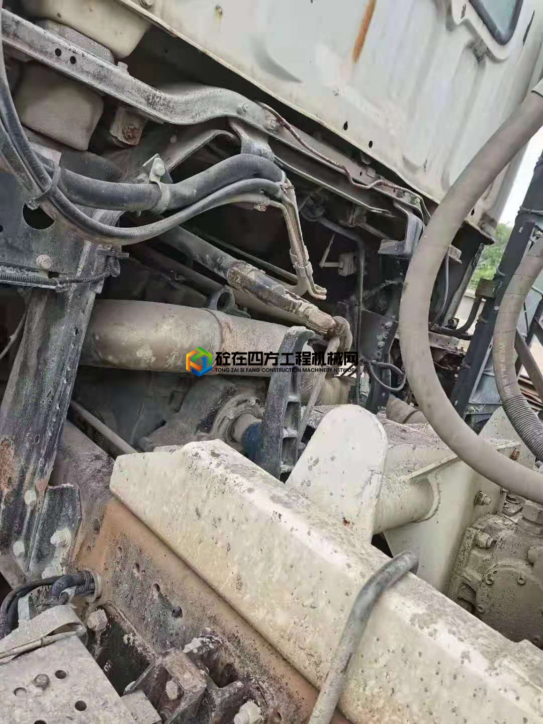 https://images.tongzsf.com/tong/truck_machine/20210514/1609e26ac74b1c.jpg