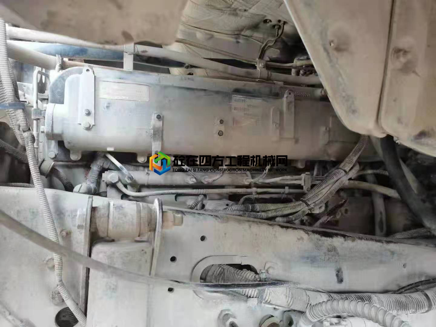 https://images.tongzsf.com/tong/truck_machine/20210514/1609e26adae84f.jpg