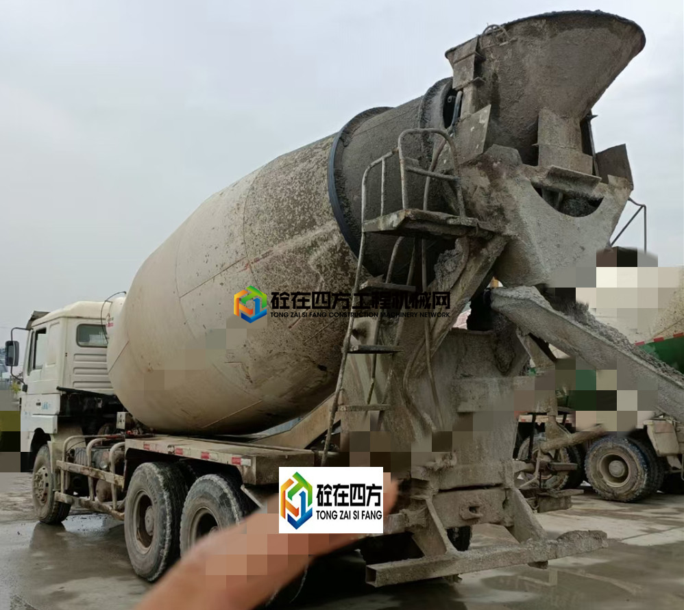 https://images.tongzsf.com/tong/truck_machine/20210514/1609e48219ce05.jpg