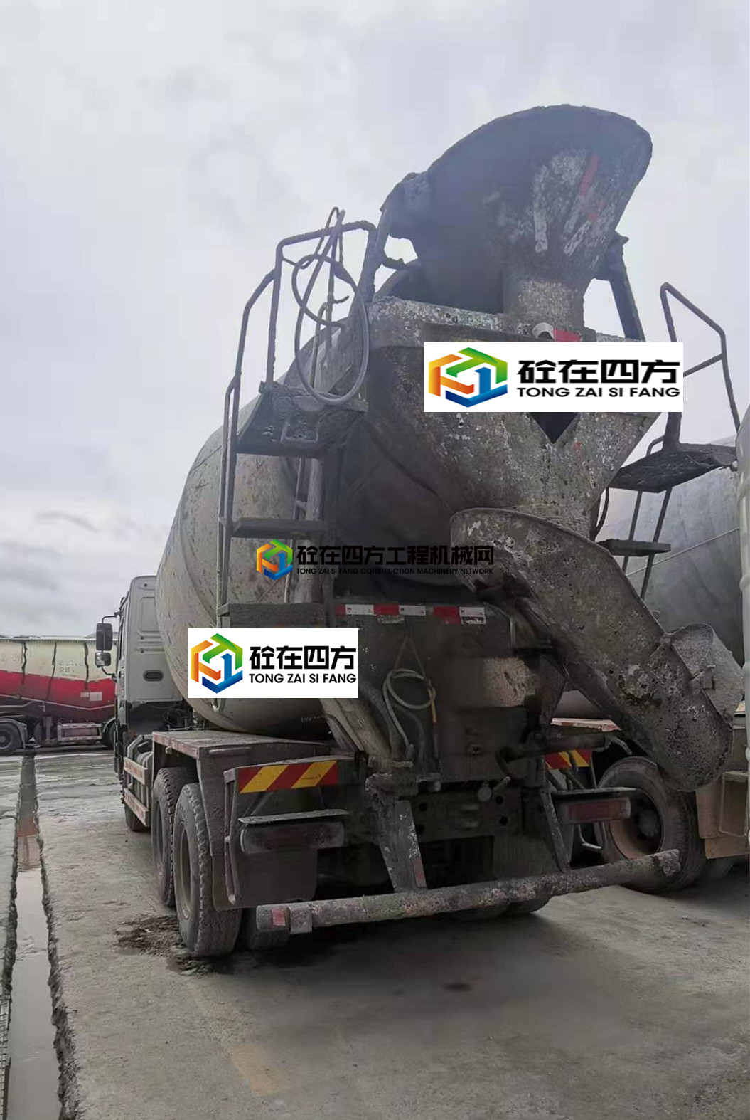 https://images.tongzsf.com/tong/truck_machine/20210515/1609f29cfe5aef.jpg