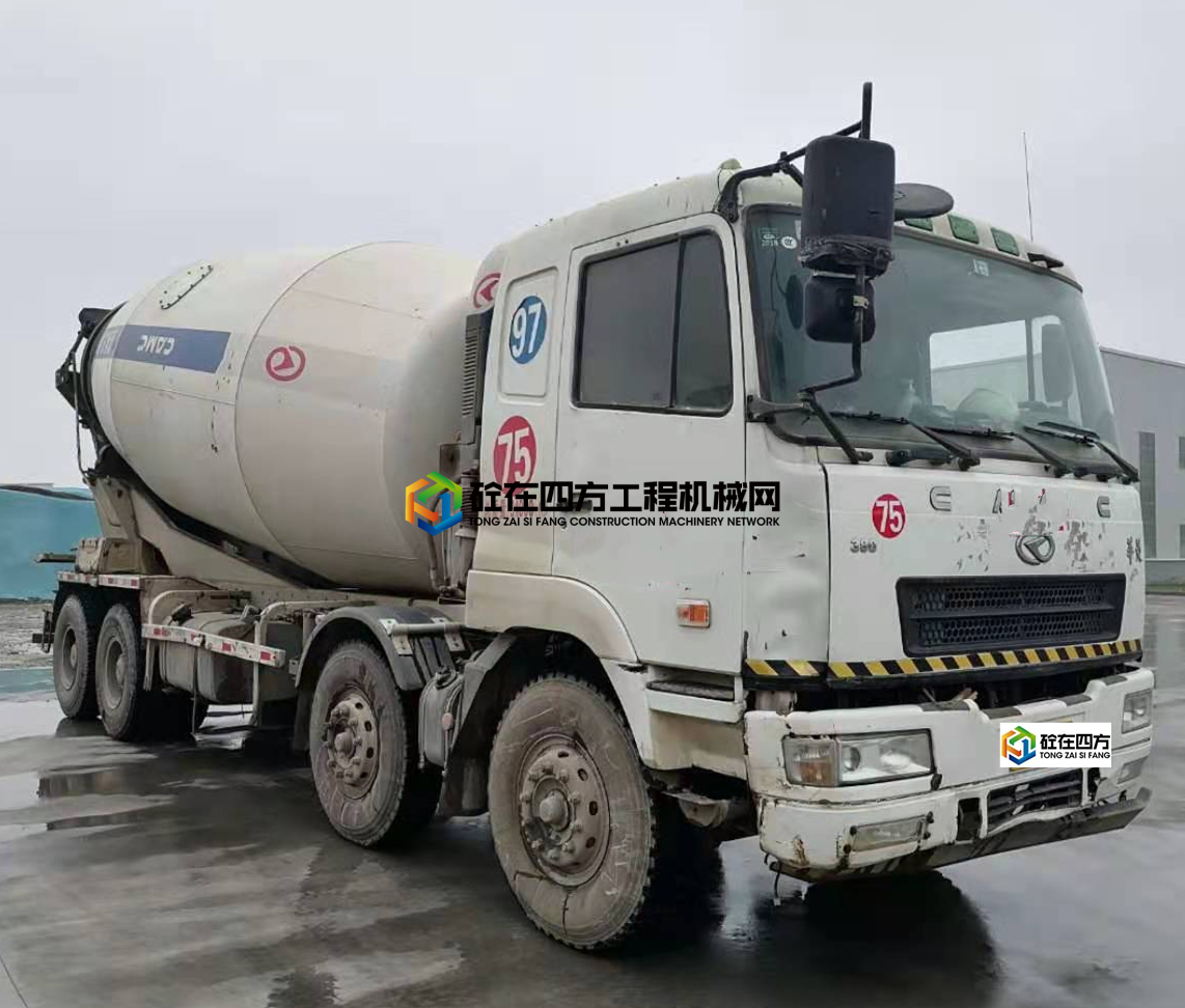 https://images.tongzsf.com/tong/truck_machine/20210515/1609f3cdbaae73.jpg