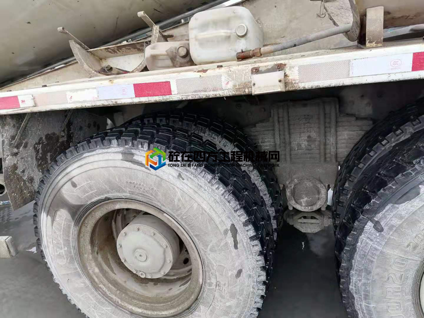 https://images.tongzsf.com/tong/truck_machine/20210515/1609f3cddb4e6f.jpg