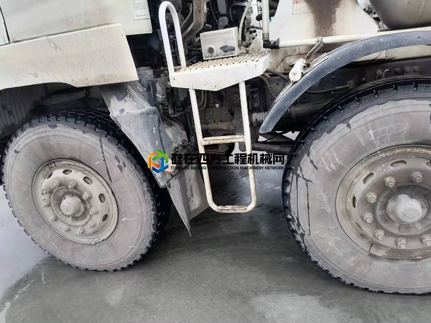 https://images.tongzsf.com/tong/truck_machine/20210515/1609f3cde82568.jpg