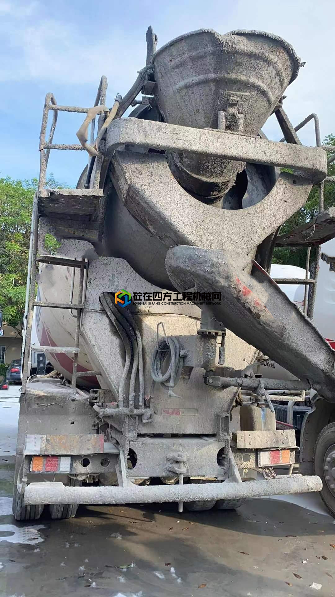 https://images.tongzsf.com/tong/truck_machine/20210515/1609f4153dc26b.jpg