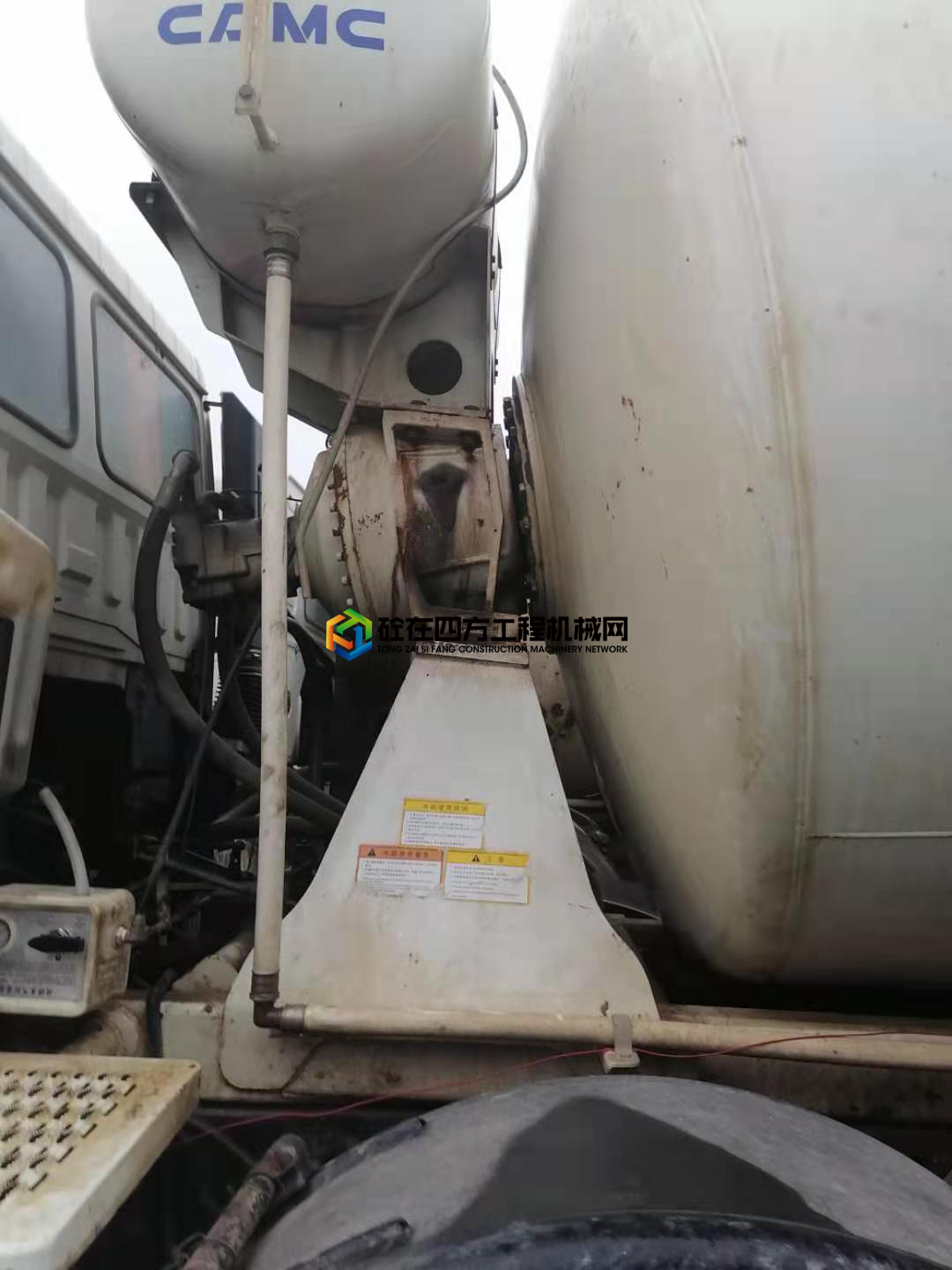 https://images.tongzsf.com/tong/truck_machine/20210515/1609f46fccec8e.jpg
