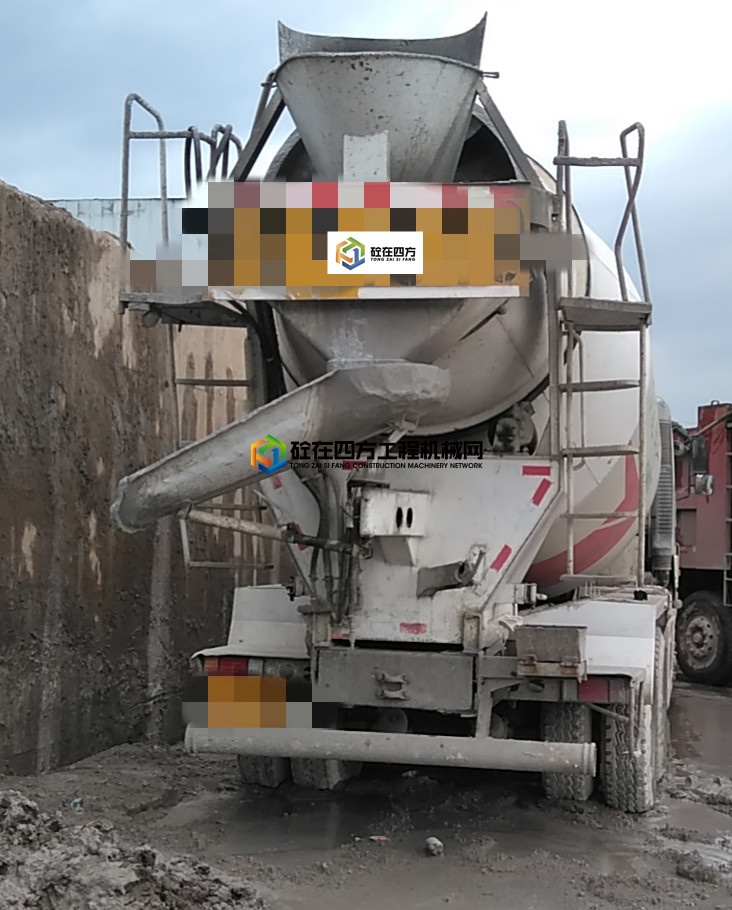 https://images.tongzsf.com/tong/truck_machine/20210515/1609f7c729656d.jpg