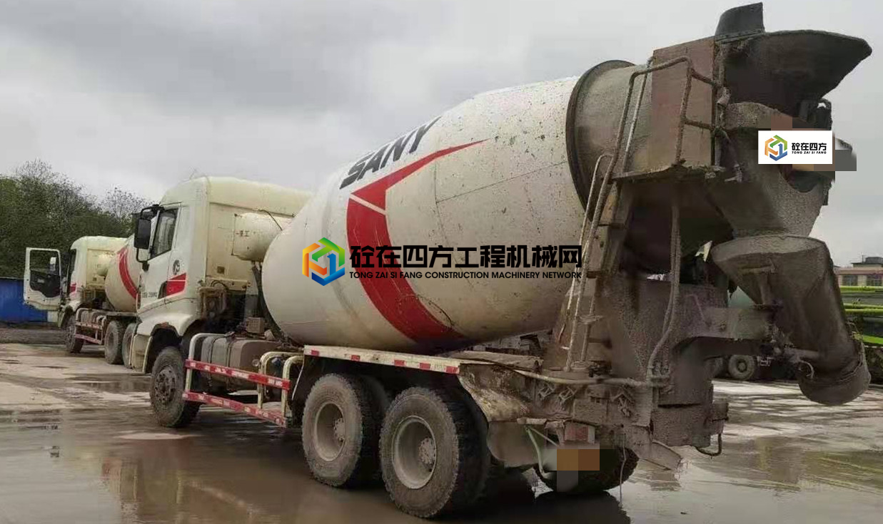 https://images.tongzsf.com/tong/truck_machine/20210515/1609f8ac6559b2.jpg