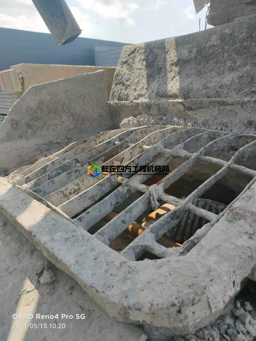 https://images.tongzsf.com/tong/truck_machine/20210515/1609fe8bfbe9d0.jpg