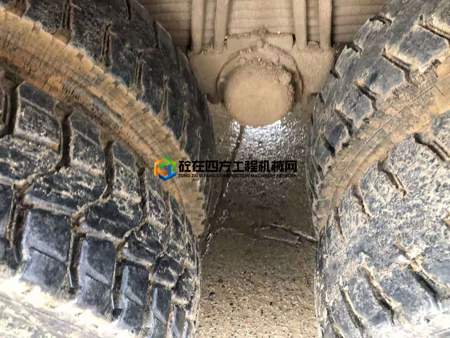 https://images.tongzsf.com/tong/truck_machine/20210517/160a1d90780be0.jpg