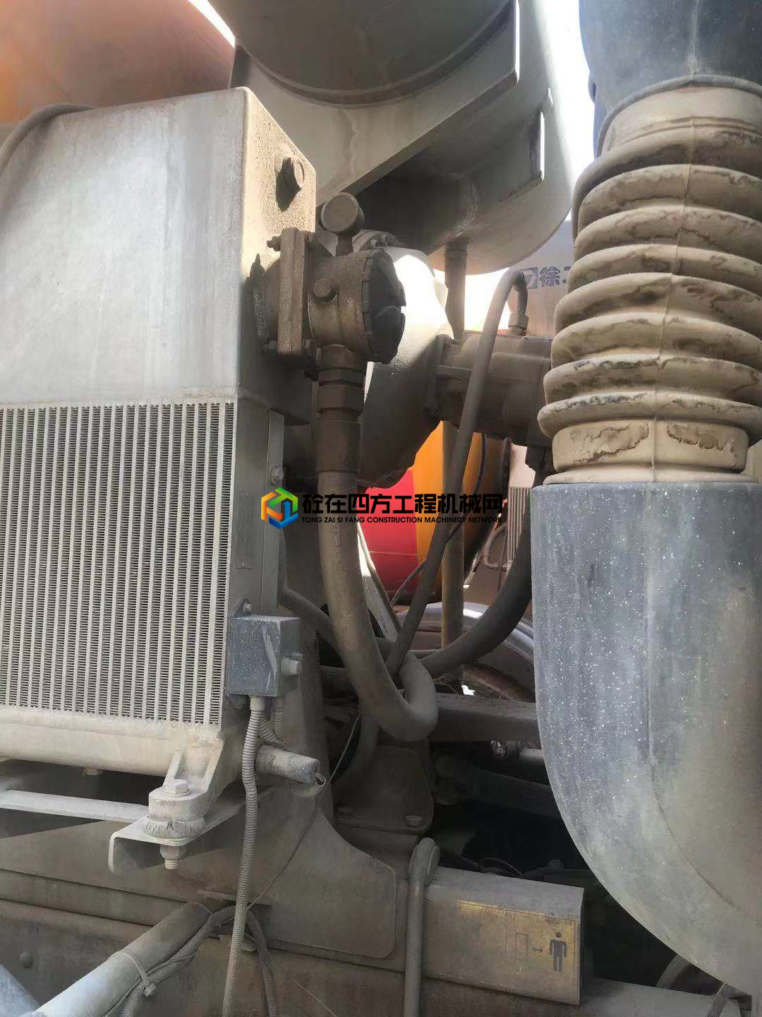 https://images.tongzsf.com/tong/truck_machine/20210517/160a1e48d572a9.jpg