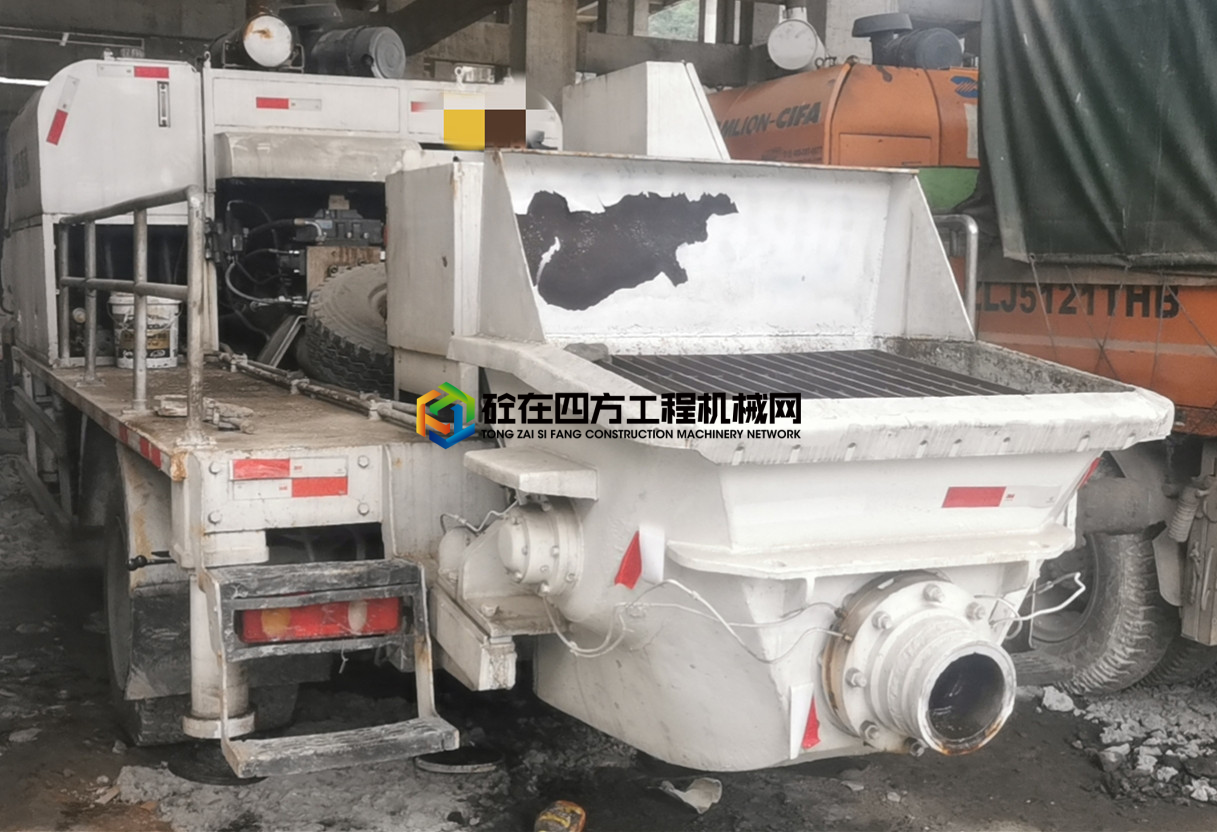 https://images.tongzsf.com/tong/truck_machine/20210518/160a331e0aab1d.jpg