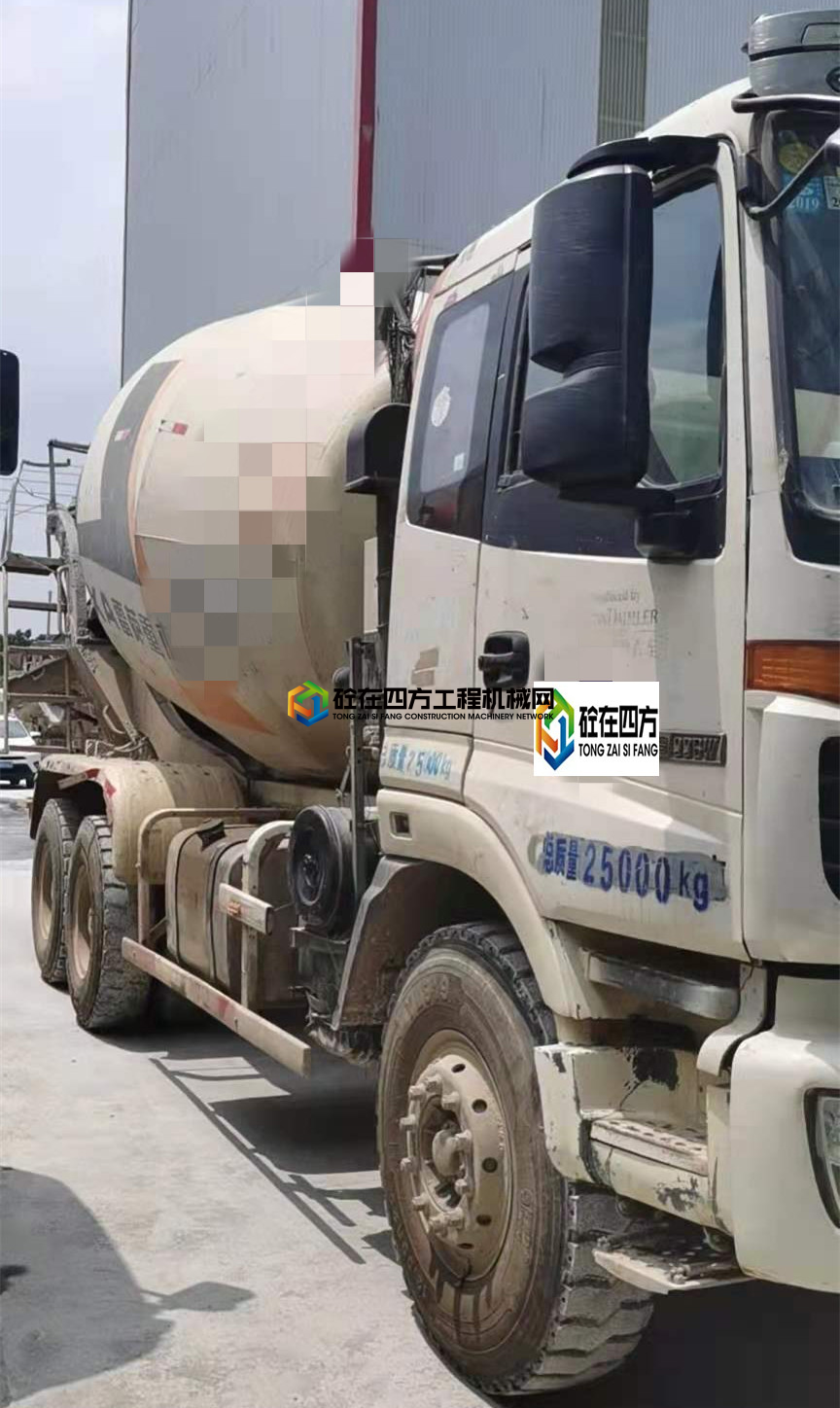 https://images.tongzsf.com/tong/truck_machine/20210518/160a36fa327e40.jpg