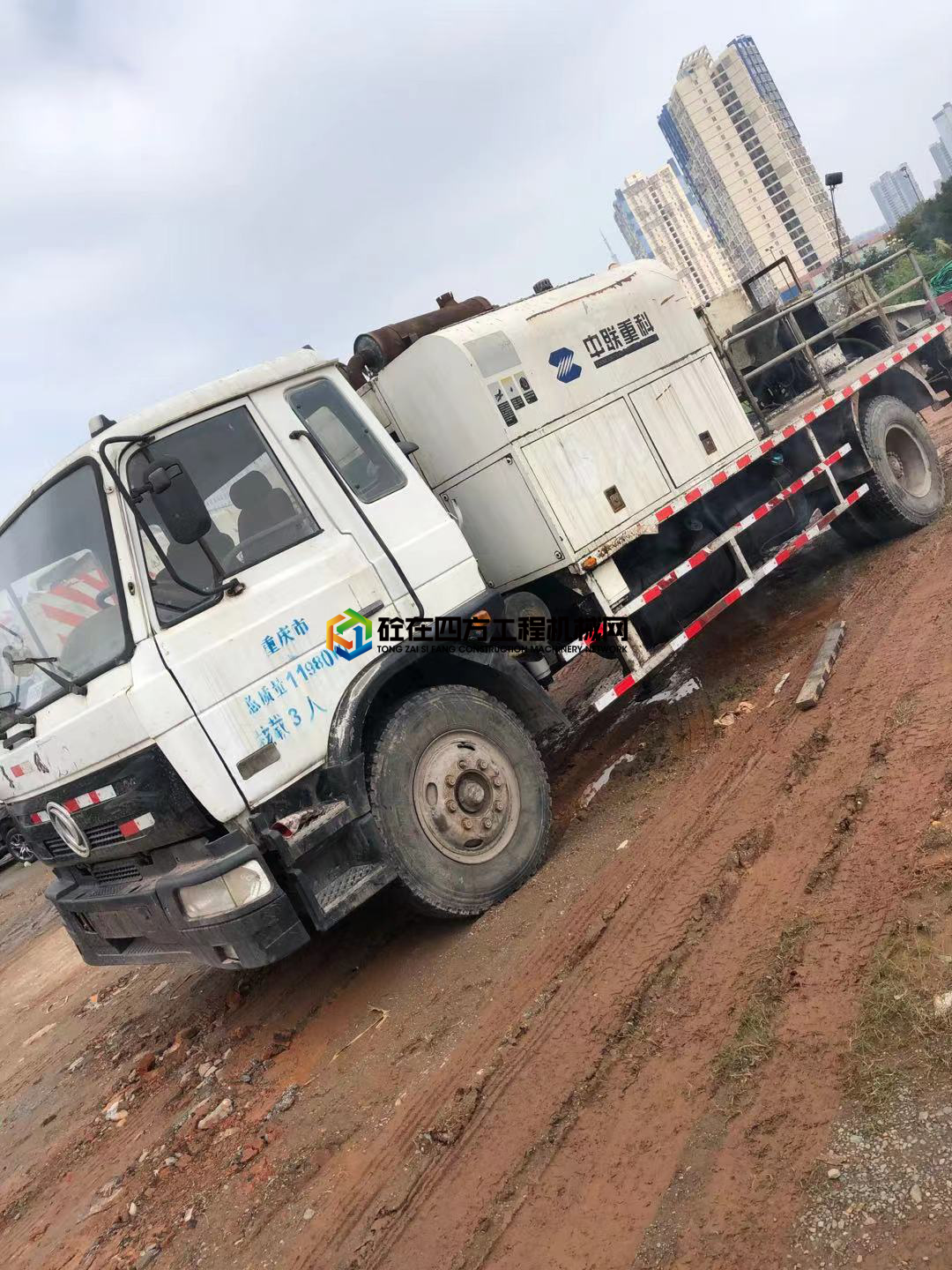 https://images.tongzsf.com/tong/truck_machine/20210518/160a38ef4894c1.jpg