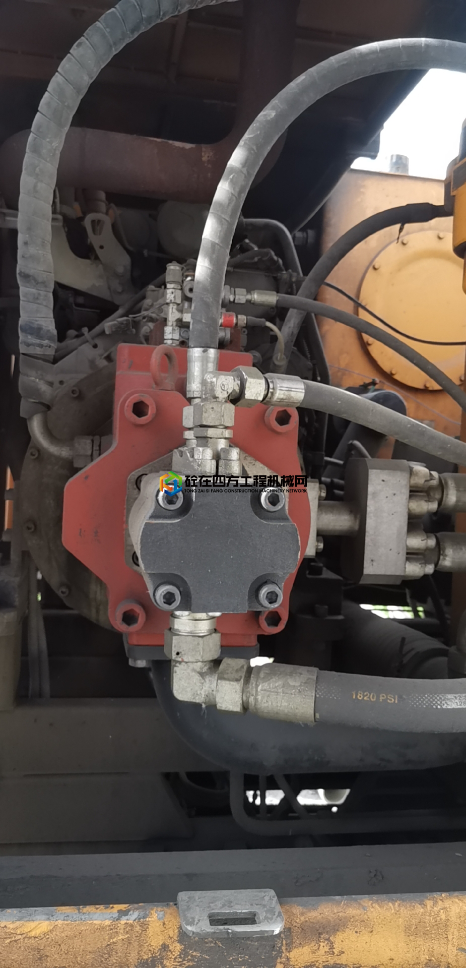 https://images.tongzsf.com/tong/truck_machine/20210519/160a4618a1fbd4.jpg