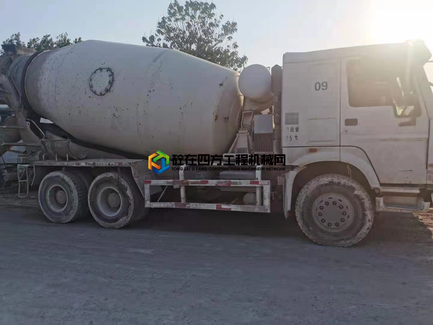 https://images.tongzsf.com/tong/truck_machine/20210519/160a46cf123cb8.jpg