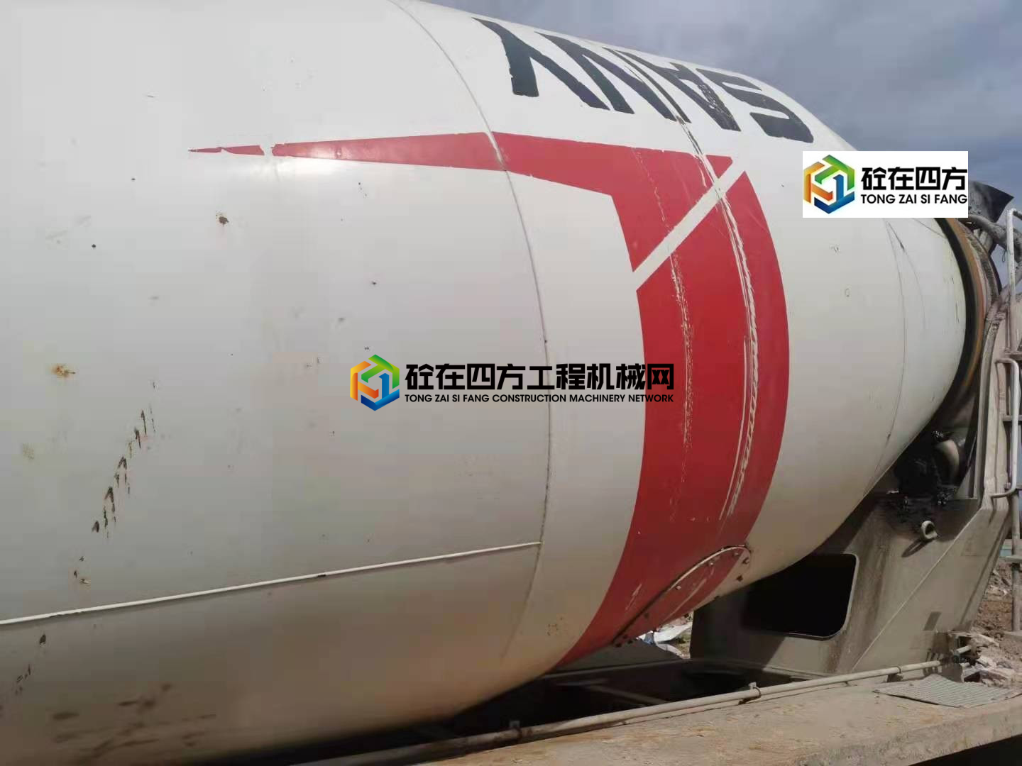 https://images.tongzsf.com/tong/truck_machine/20210520/160a5e53c792c2.jpg