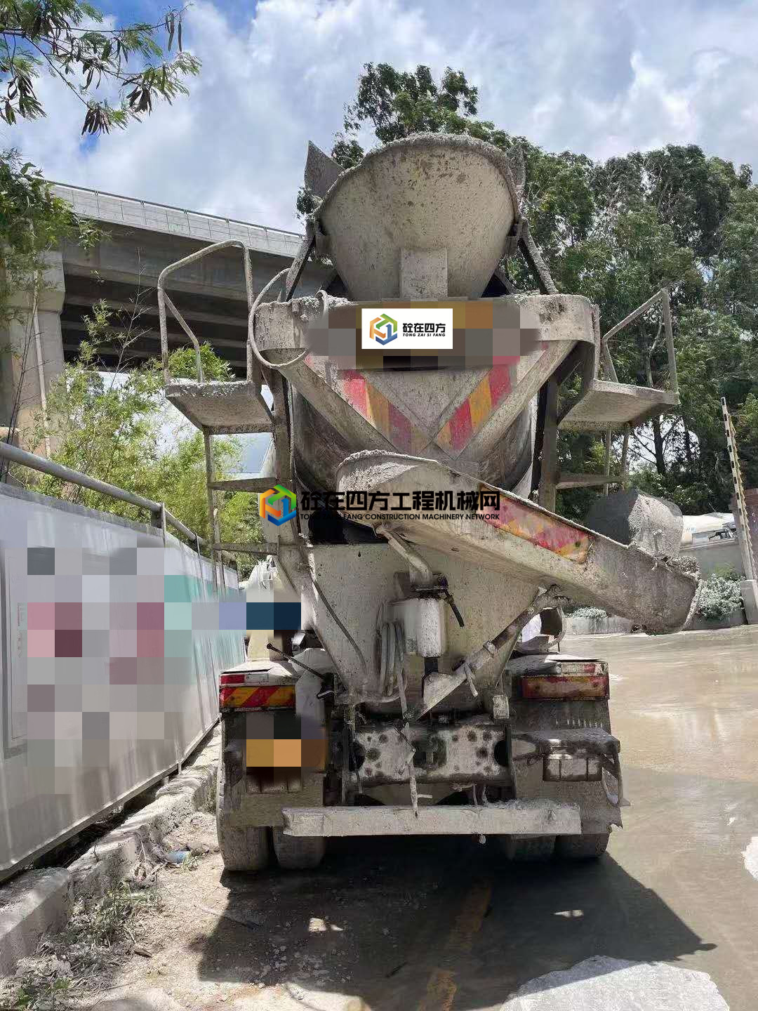 https://images.tongzsf.com/tong/truck_machine/20210520/160a606bdca8bc.jpg