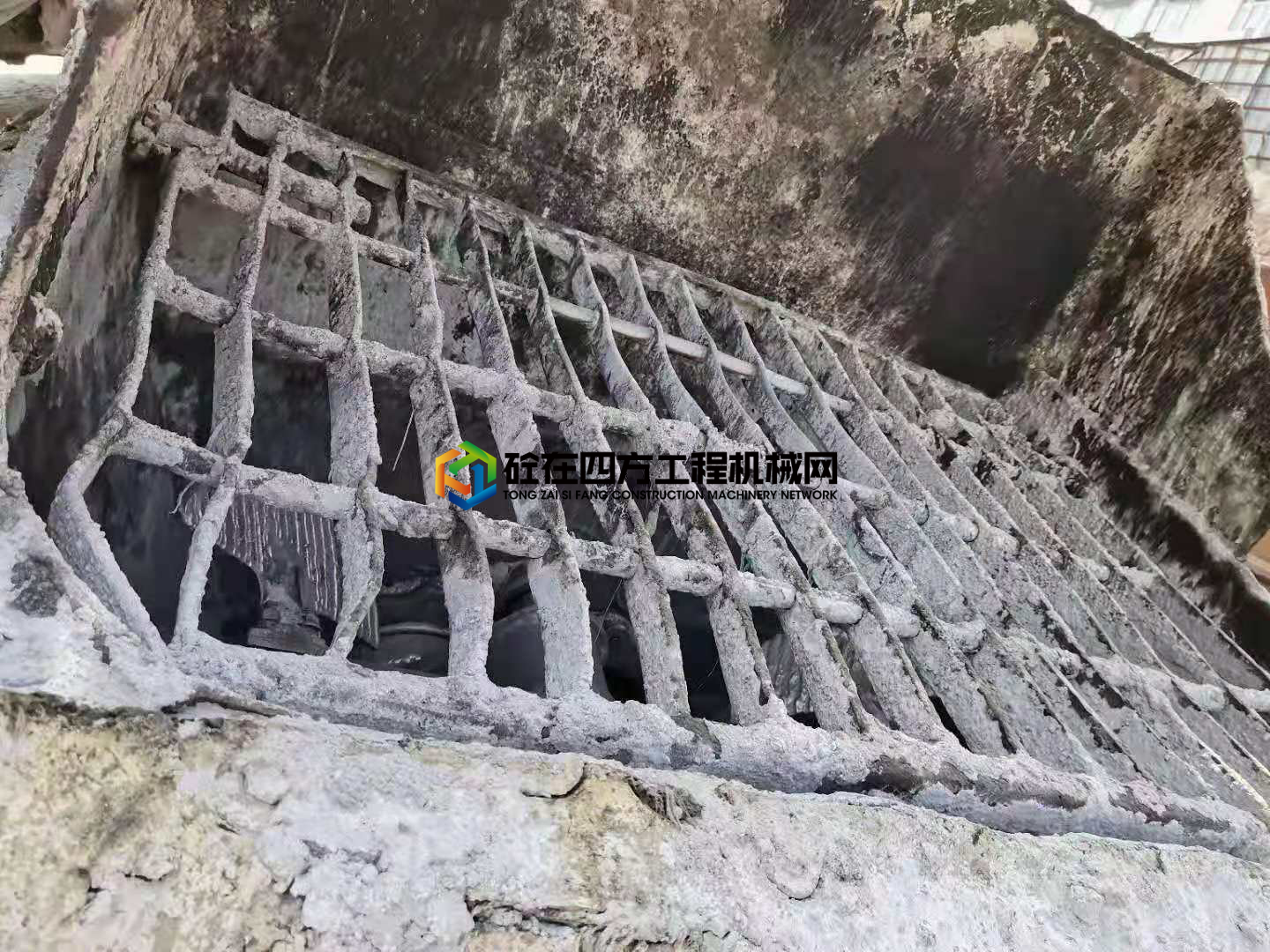 https://images.tongzsf.com/tong/truck_machine/20210520/160a636d626a6a.jpg