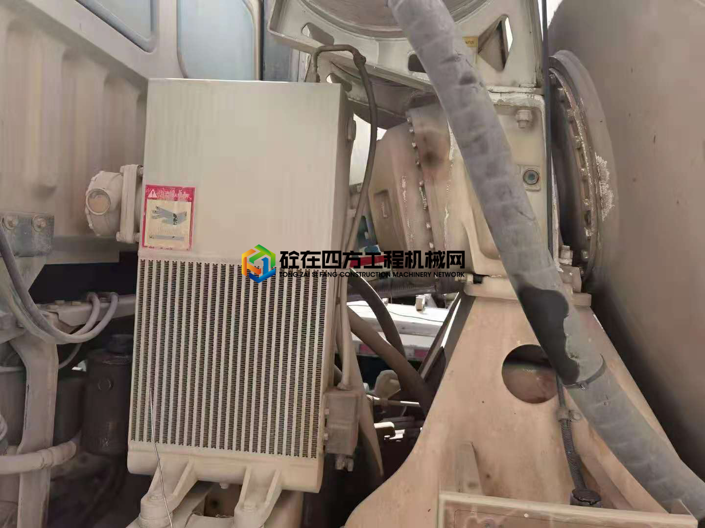 https://images.tongzsf.com/tong/truck_machine/20210521/160a70872ba98a.jpg