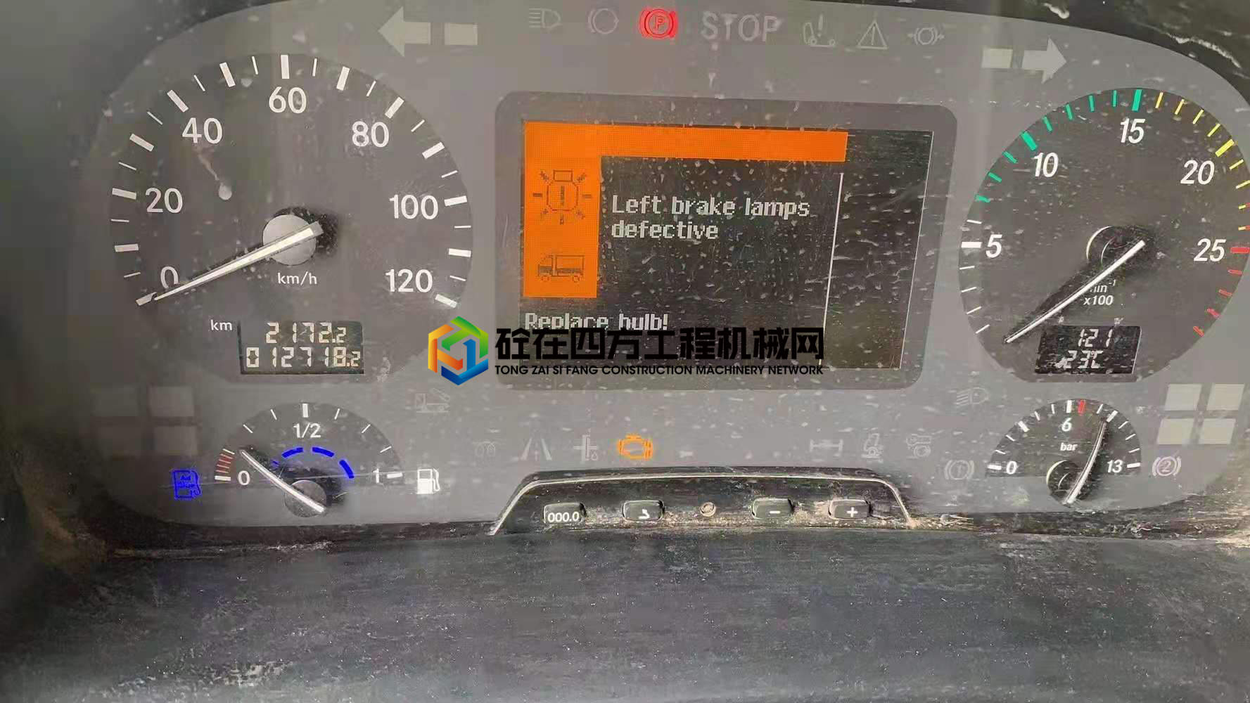 https://images.tongzsf.com/tong/truck_machine/20210521/160a71b1fe9928.jpg