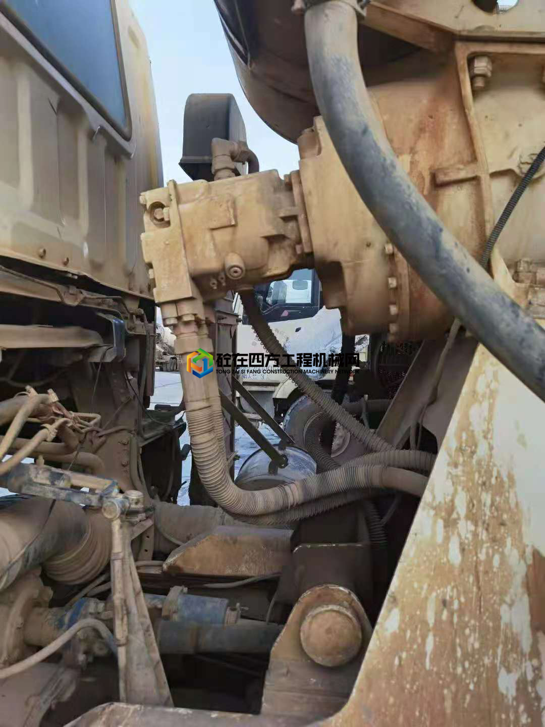 https://images.tongzsf.com/tong/truck_machine/20210521/160a71e1fecd72.jpg
