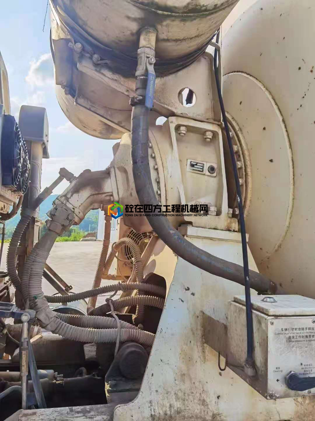 https://images.tongzsf.com/tong/truck_machine/20210521/160a72213c1447.jpg