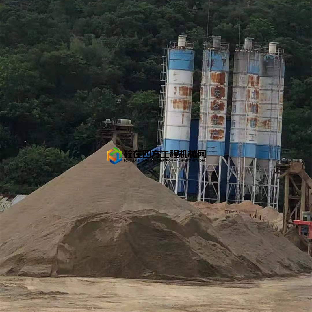 https://images.tongzsf.com/tong/truck_machine/20210521/160a729b8da98c.jpg