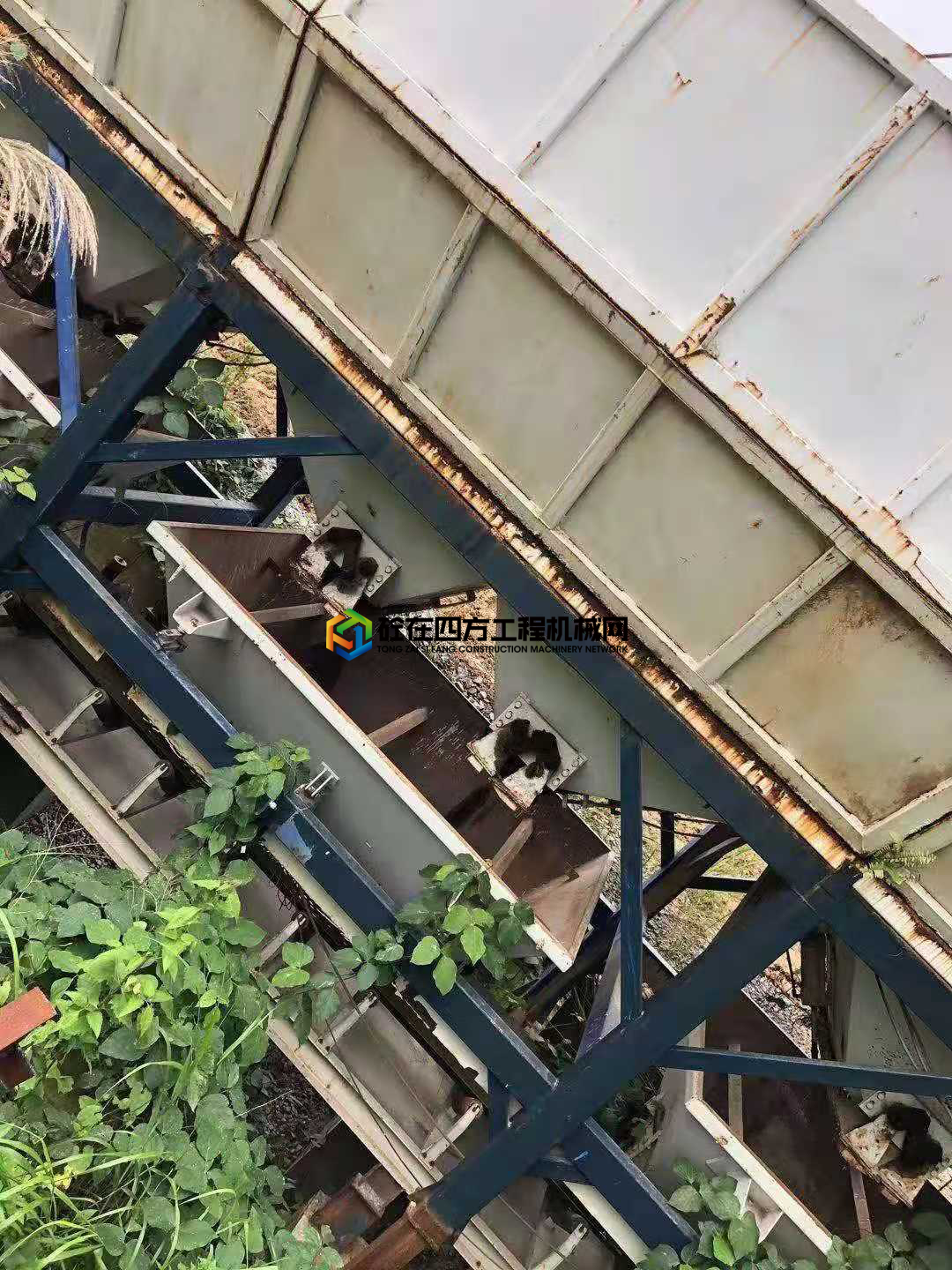 https://images.tongzsf.com/tong/truck_machine/20210521/160a729bb3392e.jpg