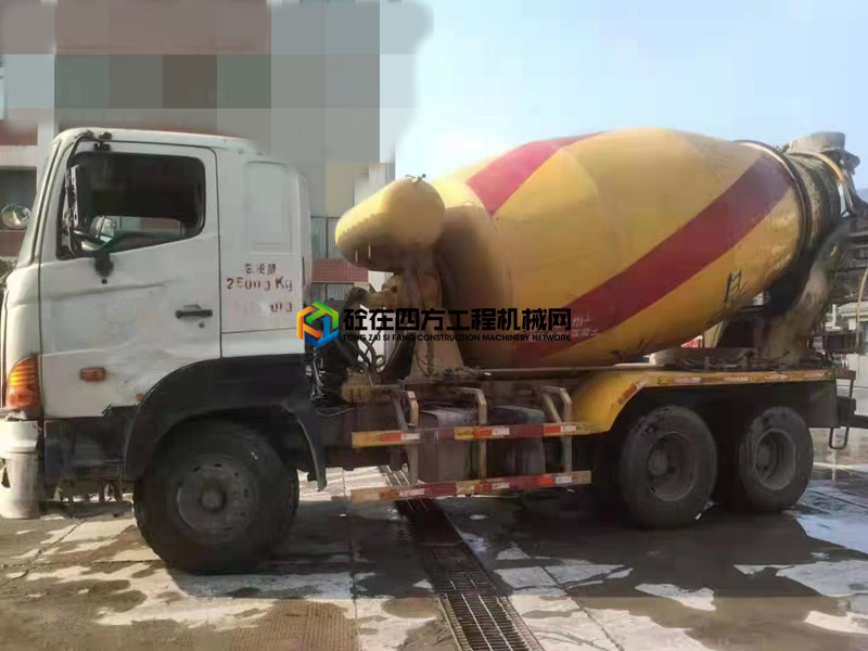 https://images.tongzsf.com/tong/truck_machine/20210522/160a85e0573ca6.jpg