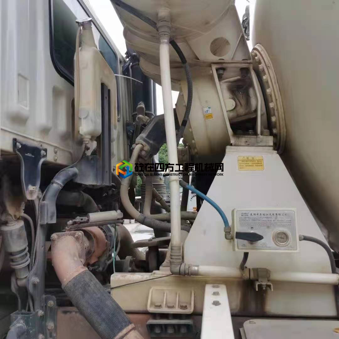 https://images.tongzsf.com/tong/truck_machine/20210522/160a862227368f.jpg