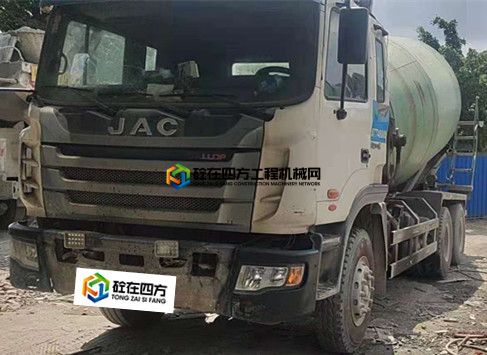 https://images.tongzsf.com/tong/truck_machine/20210522/160a8ac6bf22a7.jpg