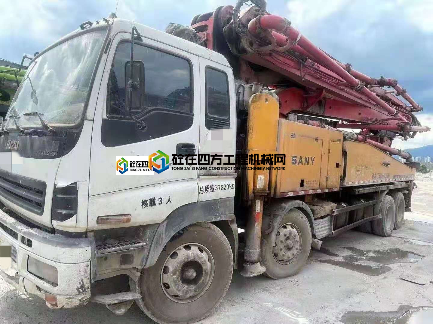 https://images.tongzsf.com/tong/truck_machine/20210522/160a8cc2db21cc.jpg