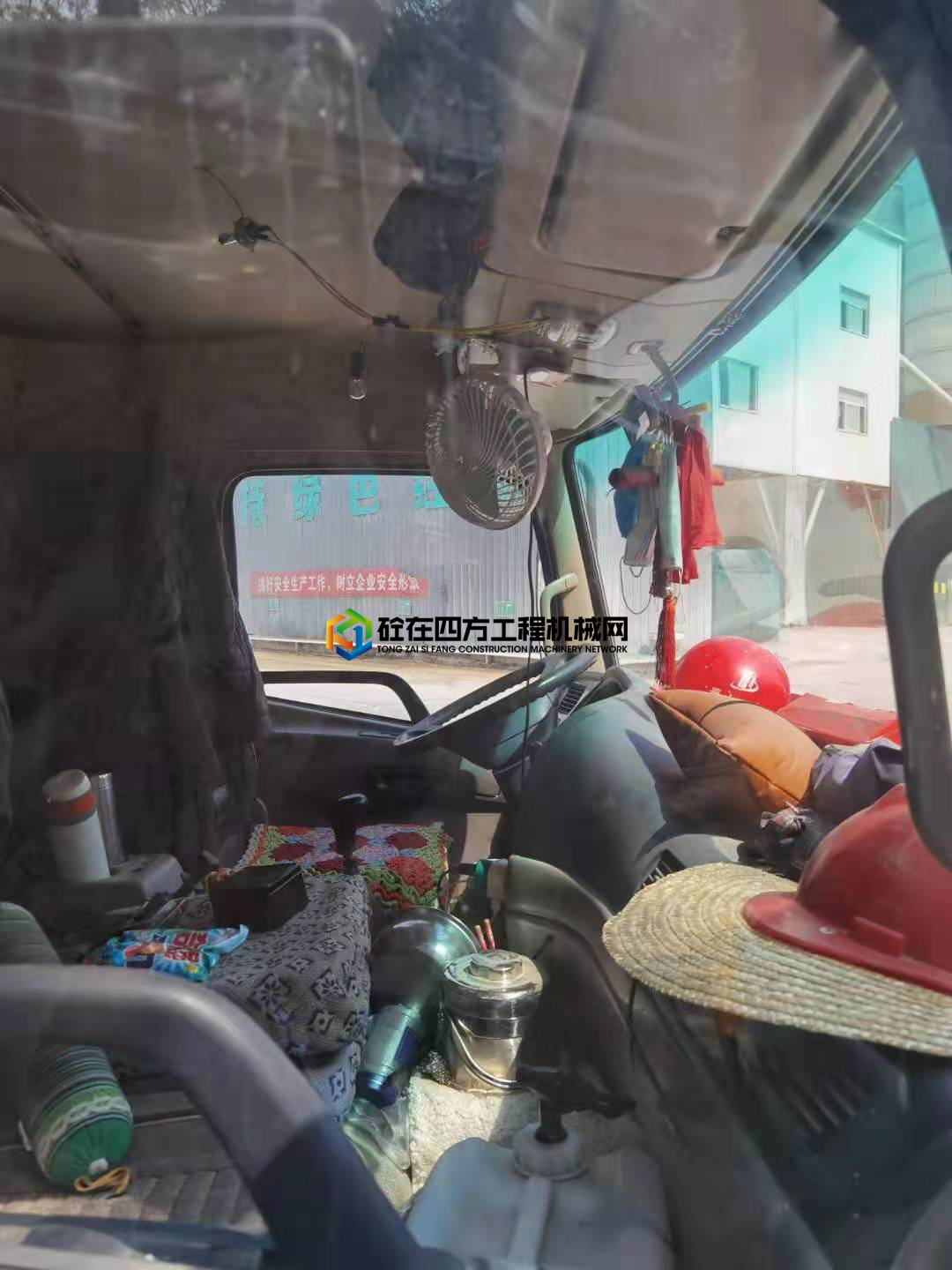 https://images.tongzsf.com/tong/truck_machine/20210522/160a8d530c5e6d.jpg