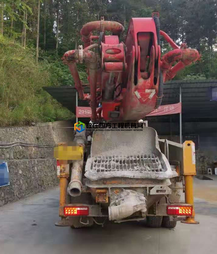 https://images.tongzsf.com/tong/truck_machine/20210522/160a8d61940c8d.jpg