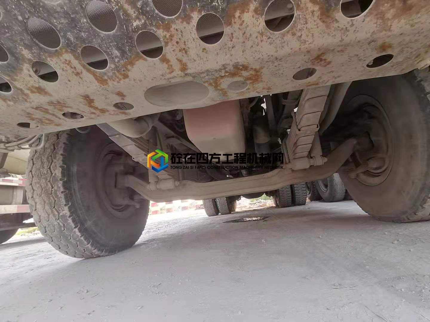 https://images.tongzsf.com/tong/truck_machine/20210524/160aafca06ba62.jpg