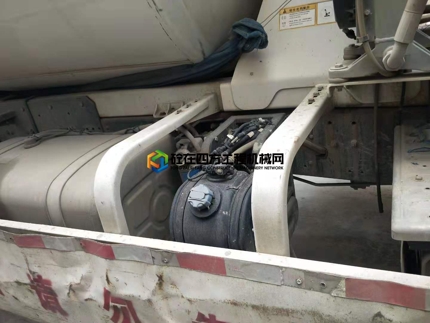 https://images.tongzsf.com/tong/truck_machine/20210524/160ab7718bc043.jpg
