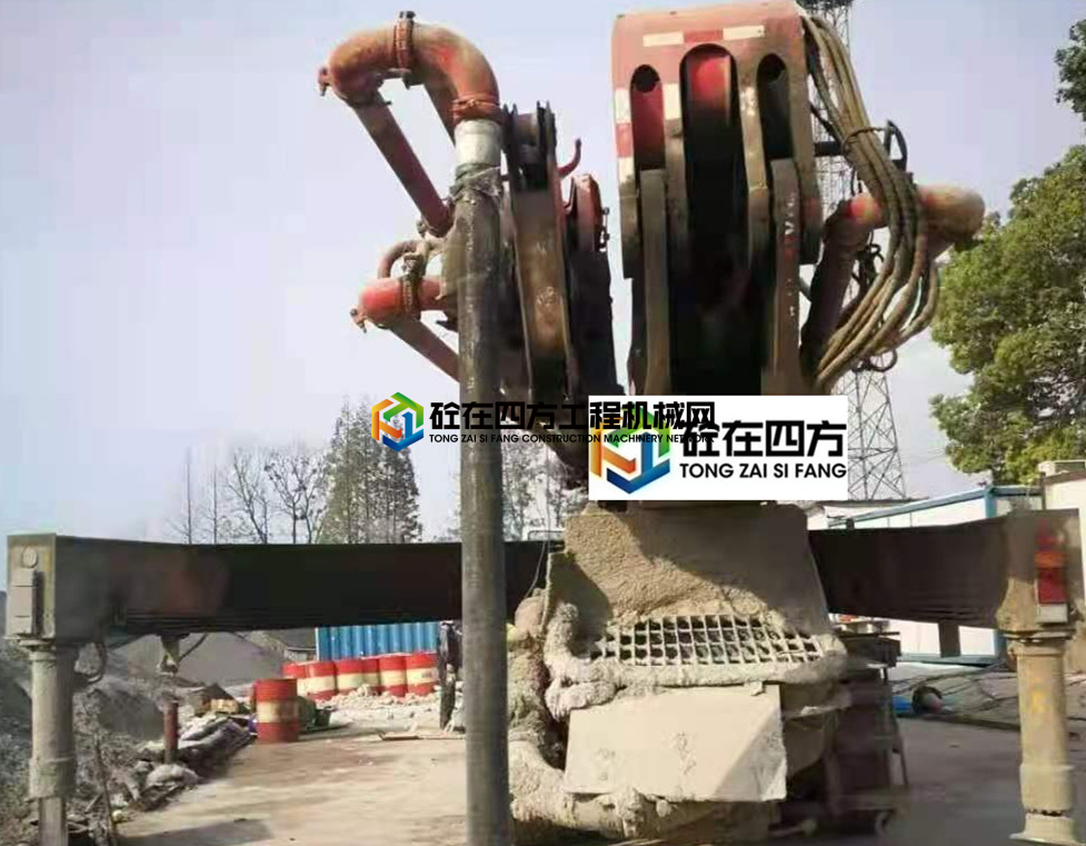 https://images.tongzsf.com/tong/truck_machine/20210525/160acbea52acf6.jpg