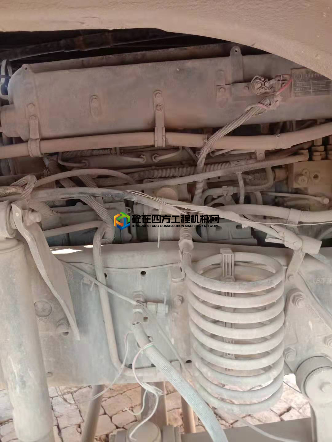https://images.tongzsf.com/tong/truck_machine/20210526/160adc05ac9cc7.jpg